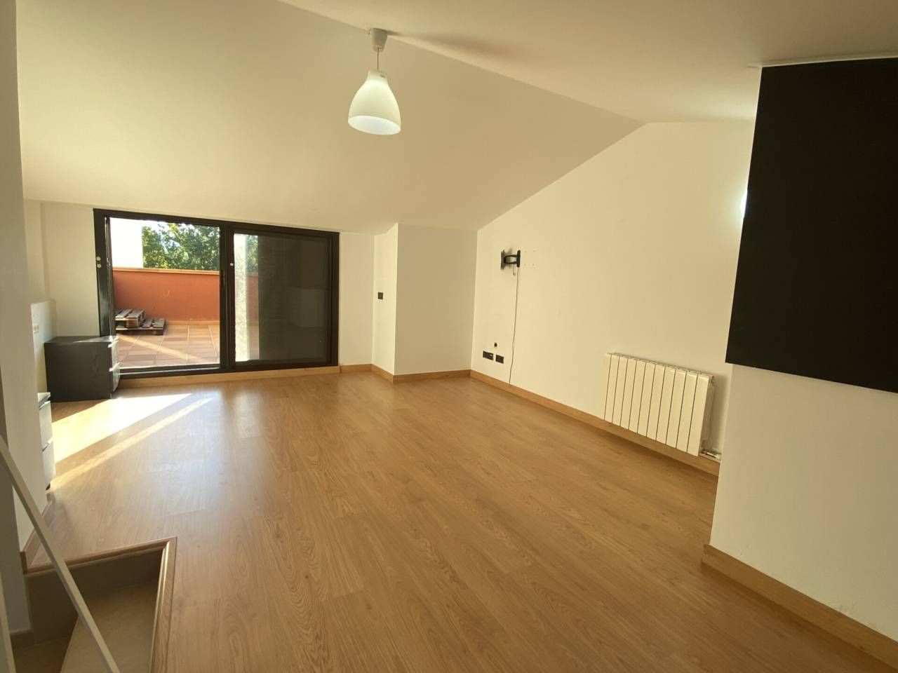 Living room of Duplex to rent in Gironella  with Heating, Parquet flooring and Terrace