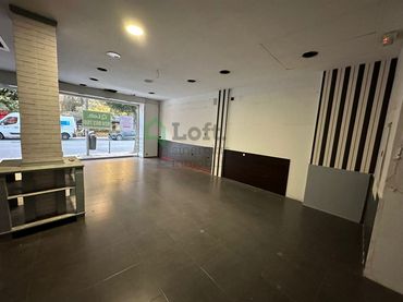 Local comercial de lloguer a Santa Marina
