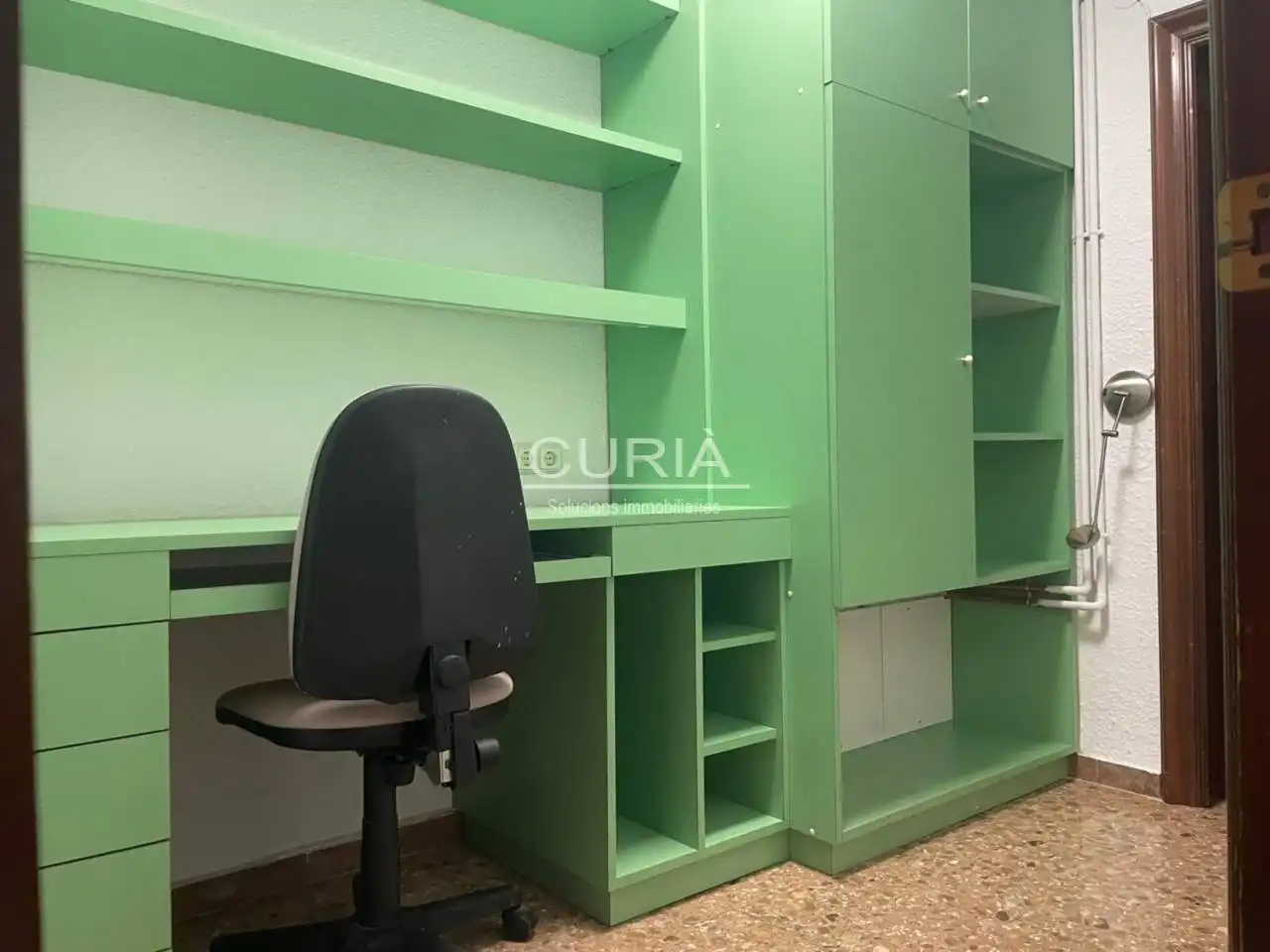 Flat for rent in Instituts - Universitat