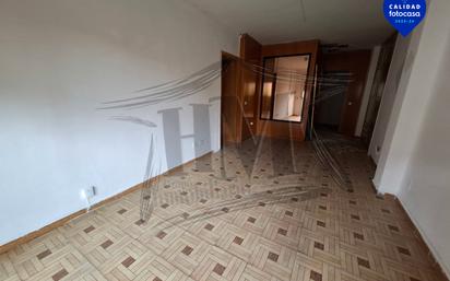 Flat for sale in  Madrid Capital  with Air Conditioner, Heating and Terrace