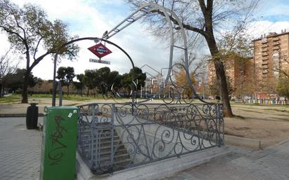 Flat for sale in  Madrid Capital  with Air Conditioner, Heating and Parquet flooring