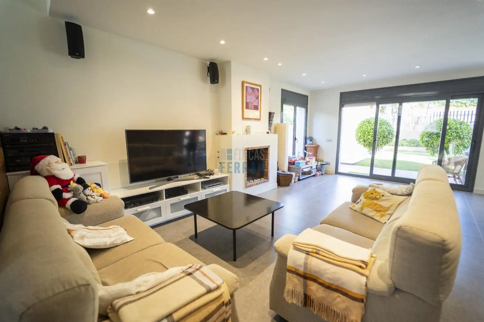 Sala de estar de Casa o chalet en venta en El Vendrell con Calefacción, Parquet y Terraza