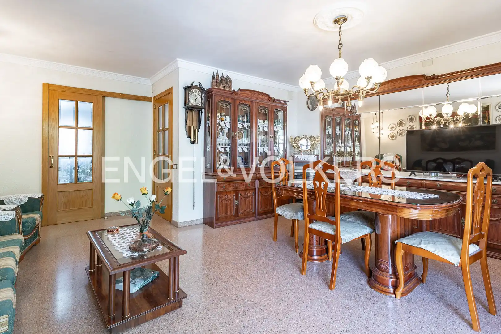 Comedor de Casa o chalet en venta en Martorell con Aire acondicionado, Calefacción y Jardín privado
