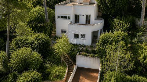 Oportunidad única en Cala Canyelles ideal como vivienda habitual o segunda residencia