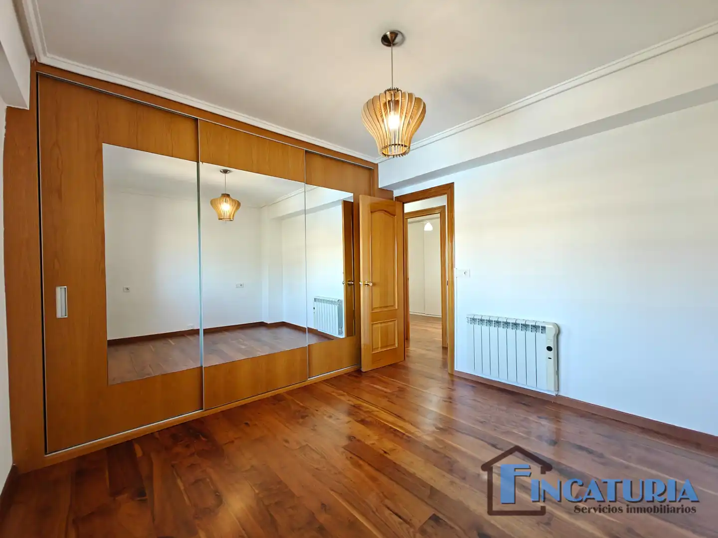 Habitación de Piso en venta en Valencia con Aire acondicionado, Parquet y Balcón