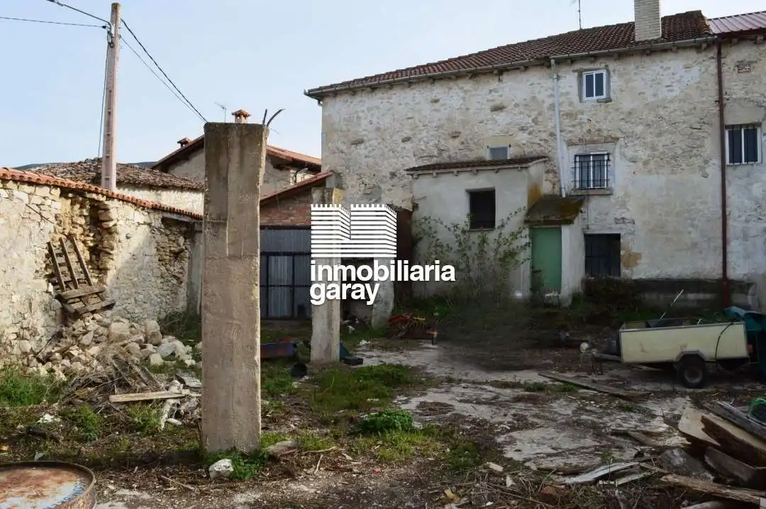 Casa o xalet en venda en Villarcayo de Merindad de Castilla la Vieja amb Balcó