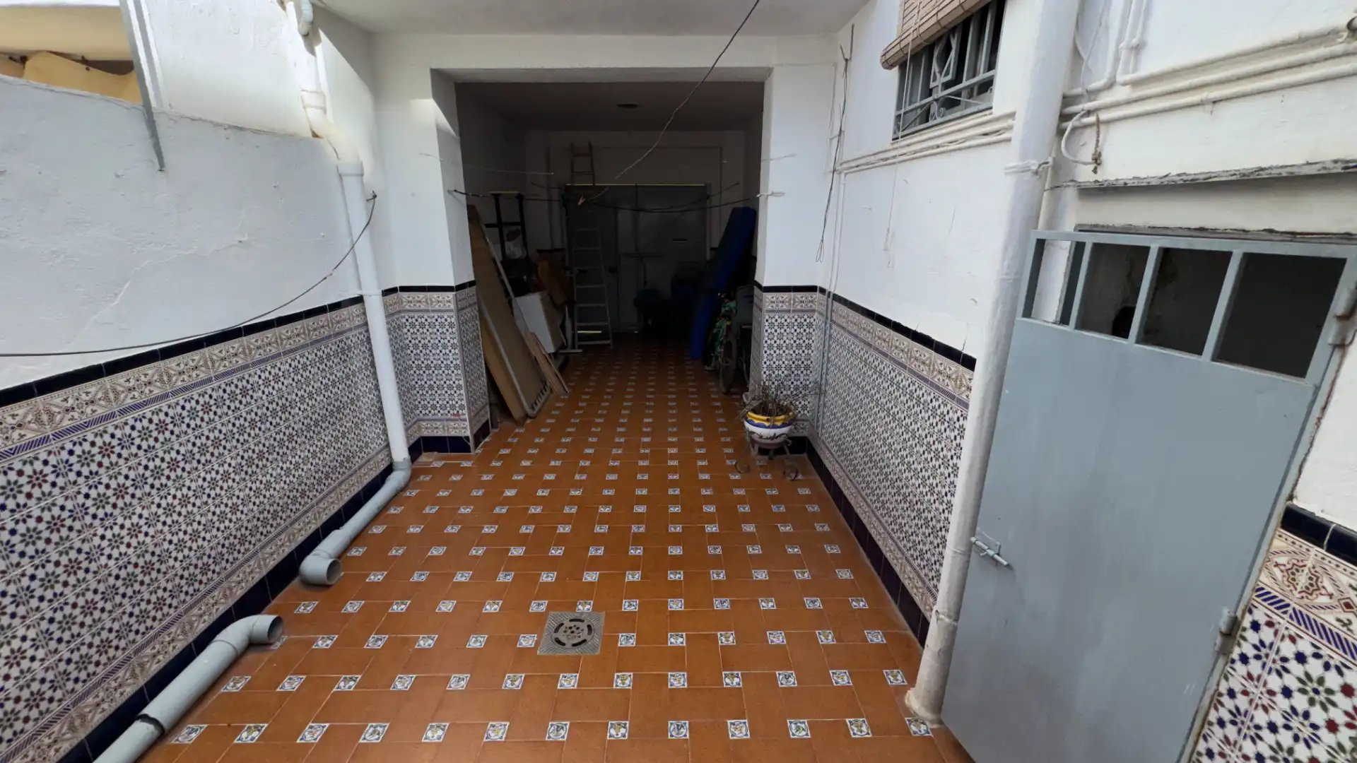 Casa o xalet en venda en Brenes amb Aire condicionat, Traster i Moblat