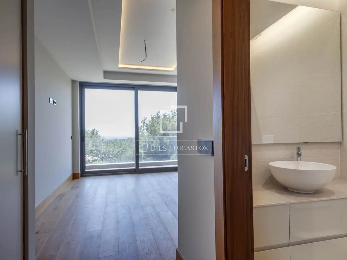 Casa o xalet en venda en Sagunto / Sagunt amb Aire condicionat, Calefacció i Jardí privat