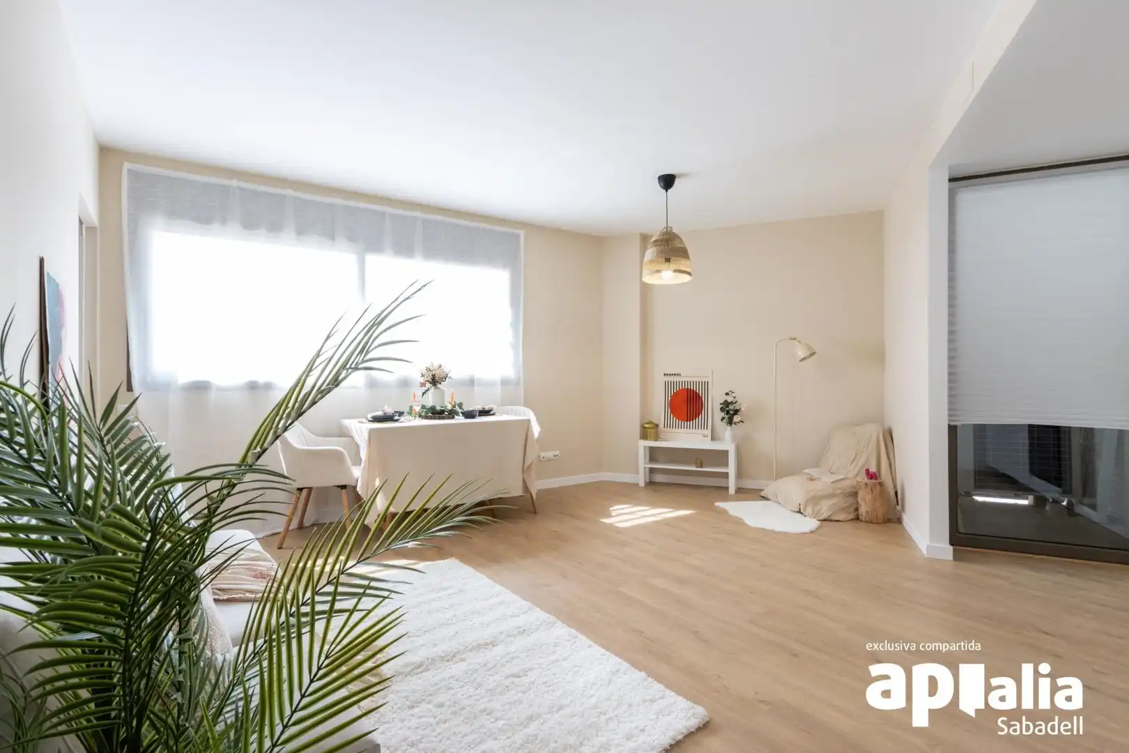 Living room of Flat for sale in Sant Quirze del Vallès  with Air Conditioner, Heating and Parquet flooring