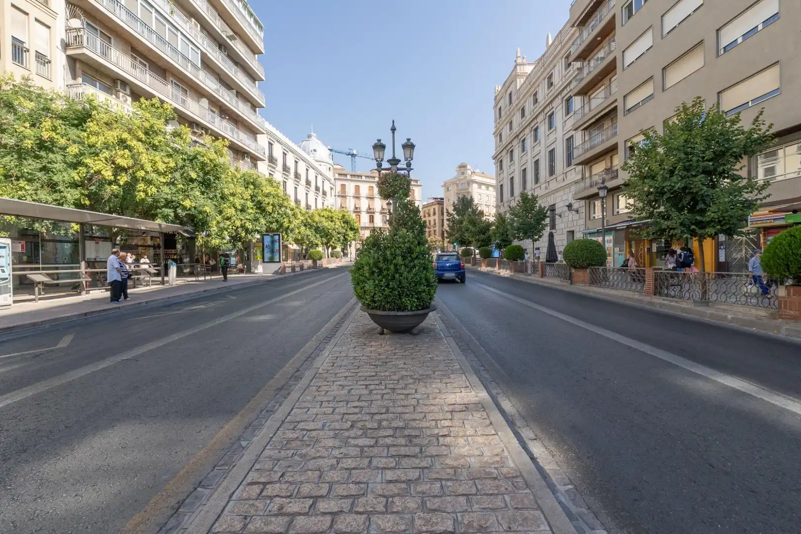 Exterior view of Flat for sale in Granada  with Air Conditioner and Heating