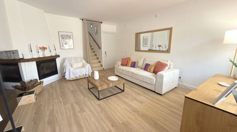 Foto 4 von Einfamilien-Reihenhaus zum Verkauf in Carrer del Vendrell, Can Toni, Cunit