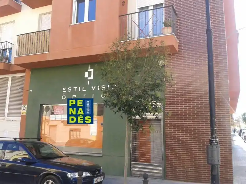 Locale commerciale in vendita a Centro, imagen 2