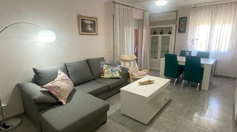 Foto 3 de Piso en venta en Valdepeñas, Ciudad Real