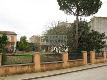 Wohnbaugrundstück zum Verkauf in Calle del Pont