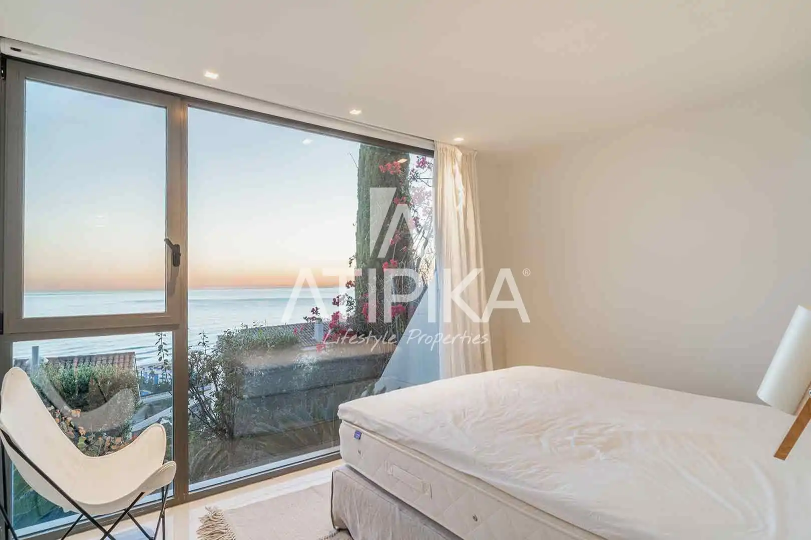 Dormitori de Casa o xalet en venda en Sitges amb Aire condicionat, Terrassa i Traster