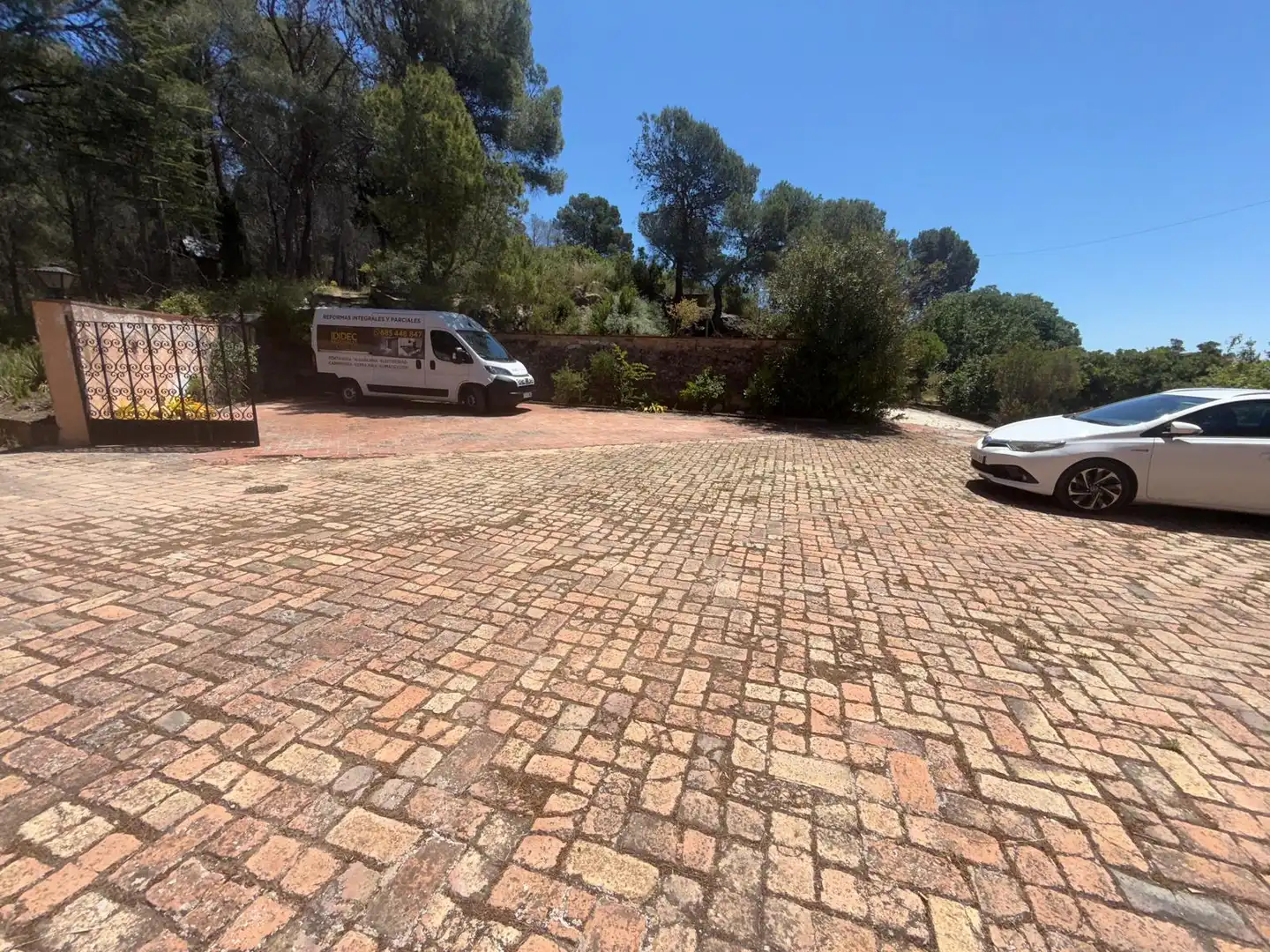 Parking de Casa o chalet en venta en Querol con Jardín privado, Terraza y Piscina
