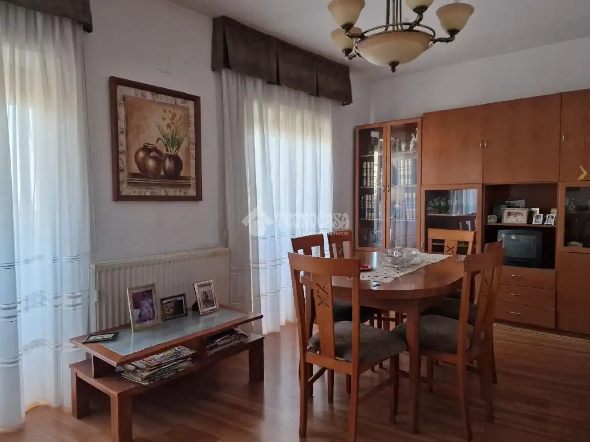 Esszimmer von Wohnung zum Verkauf in Huesca mit Heizung und Balkon