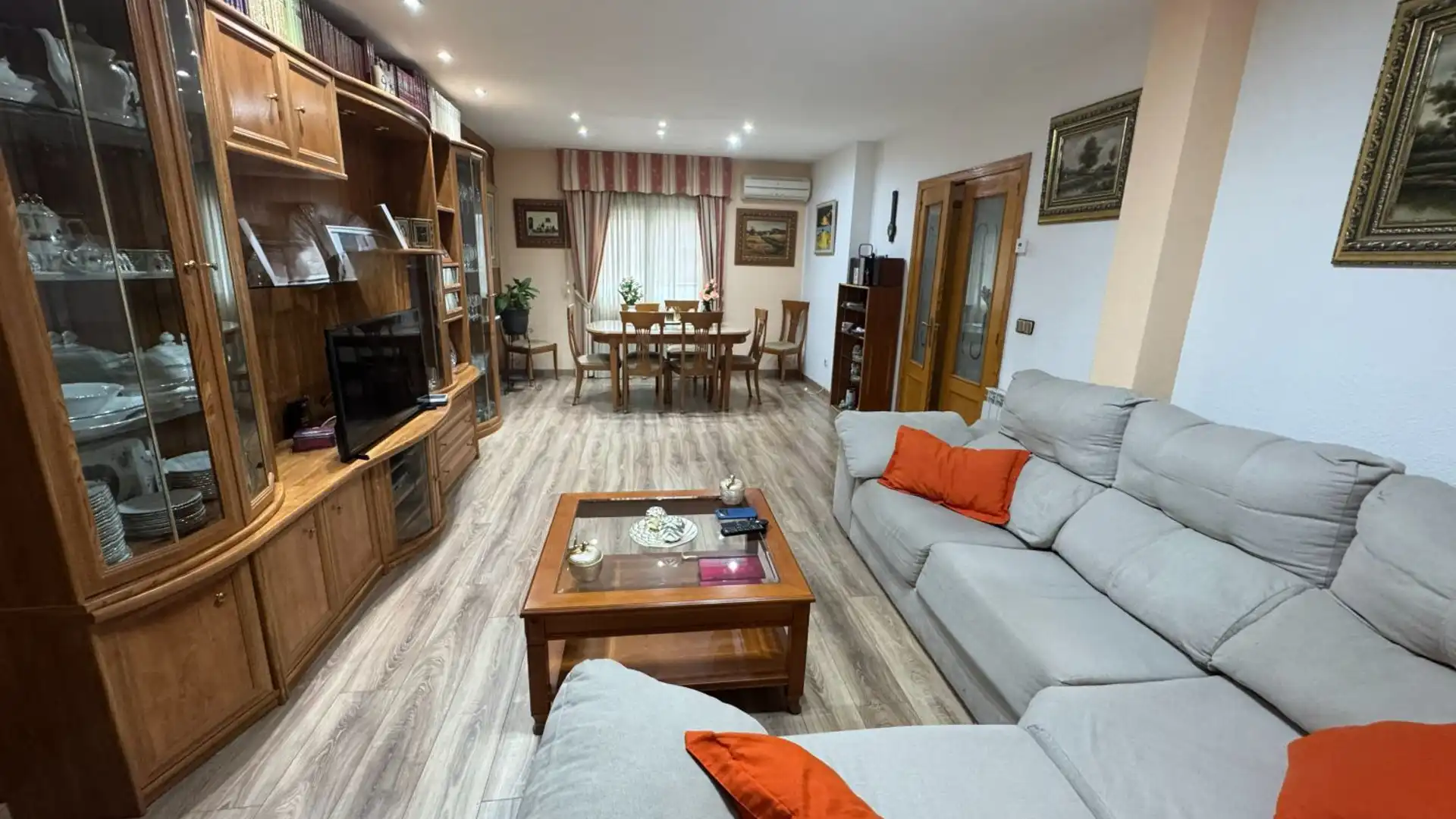 Sala d'estar de Casa o xalet en venda en Numancia de la Sagra amb Aire condicionat, Calefacció i Terrassa