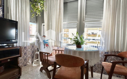 Dining room of Flat for sale in  Sevilla Capital