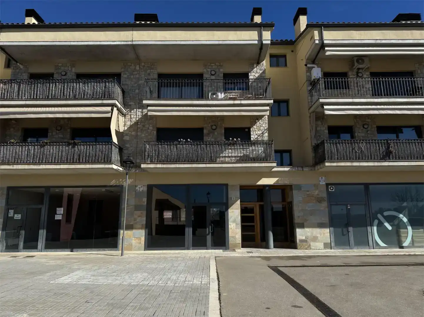 Vista exterior de Local de alquiler en Olius