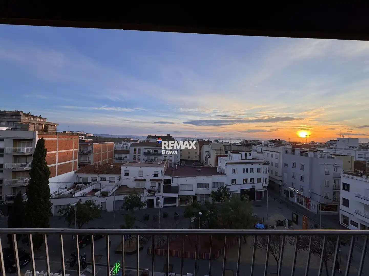 Vista exterior de Piso en venta en Roses con Balcón