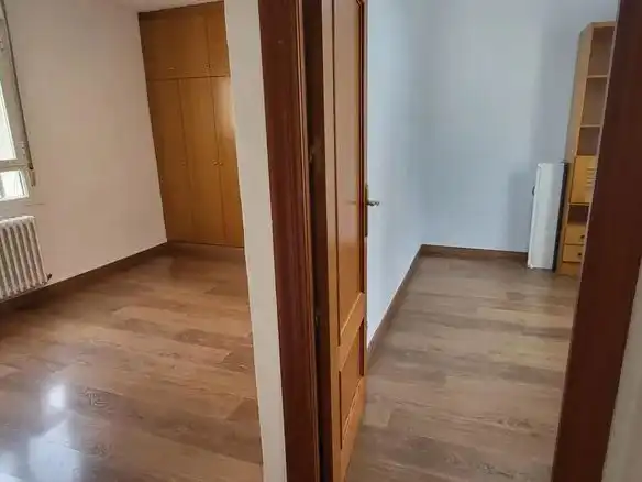 Flat for rent in  Albacete Capital  with Air Conditioner and Terrace