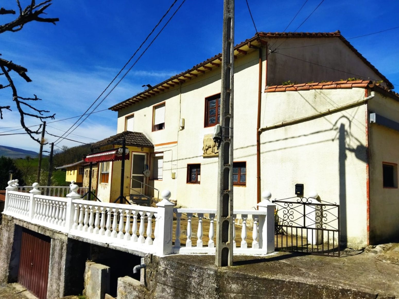 Exterior view of House or chalet for sale in Anievas  with Heating