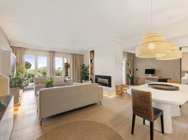 Erdgeschosswohnung mit Pool zum Verkauf in Nueva Andalucía
