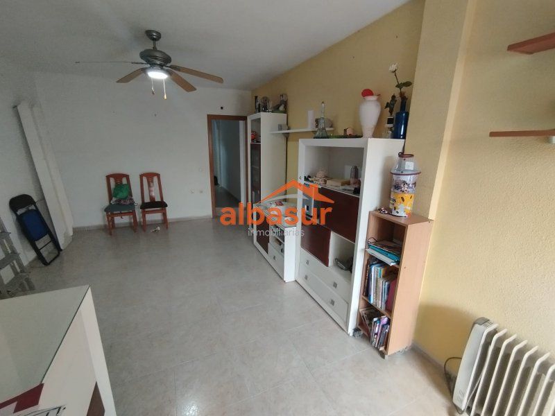 Flat for sale in Viñuela - Rescatado