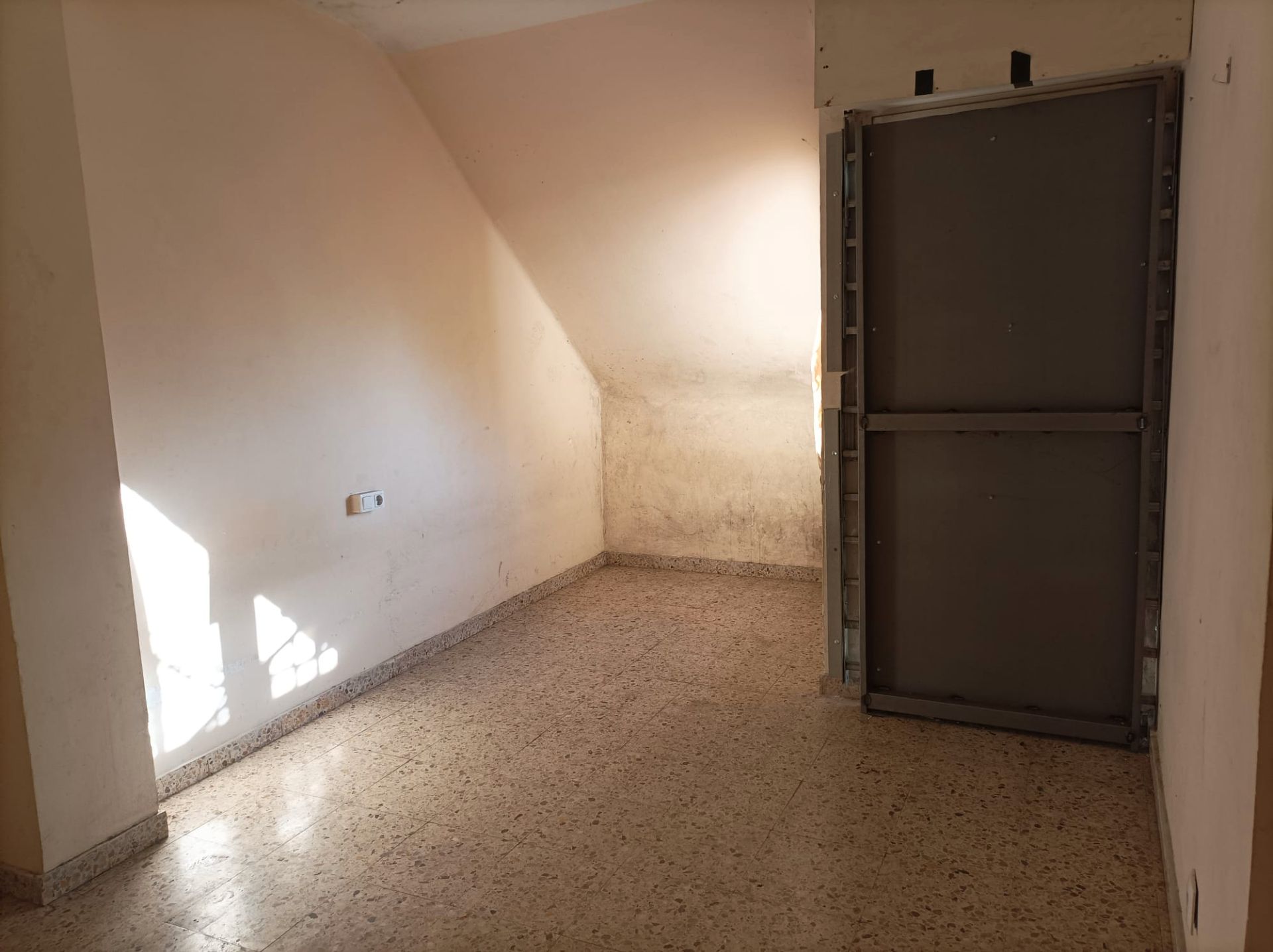 Flat for sale in Salt  with Terrace