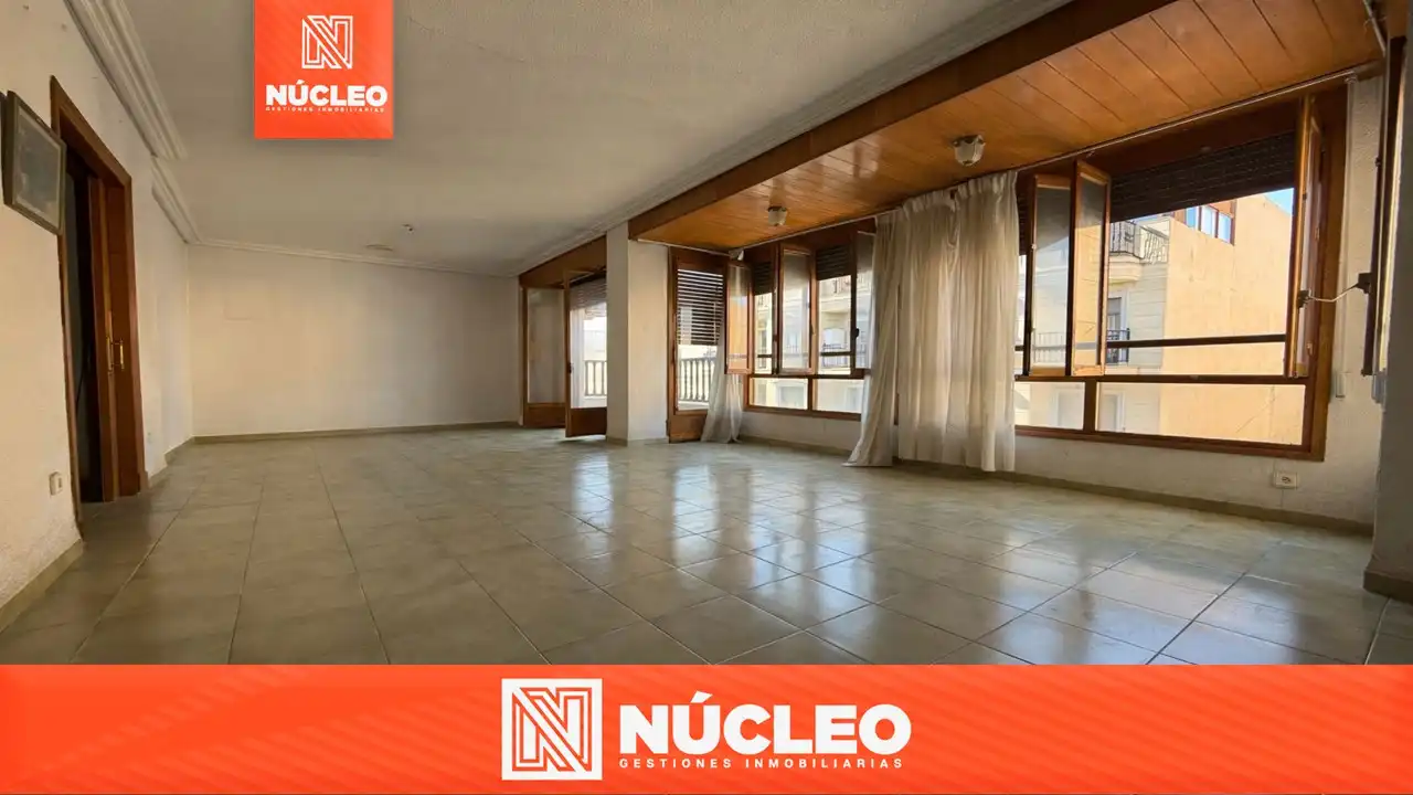 Living room of Flat for sale in Guardamar del Segura  with Terrace, Storage room and Furnished