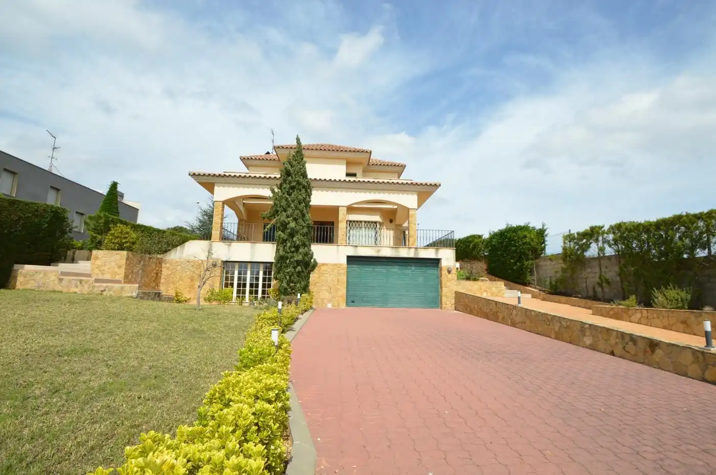 Chalet en venta en La Sénia