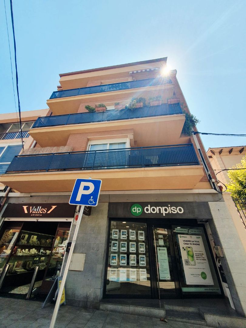 Parking of Flat for sale in Piera  with Air Conditioner, Heating and Furnished