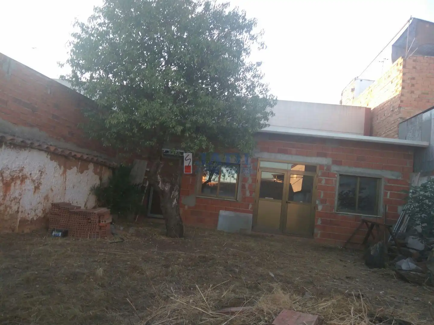 Exterior view of Houses for sale in Castellar de Santiago