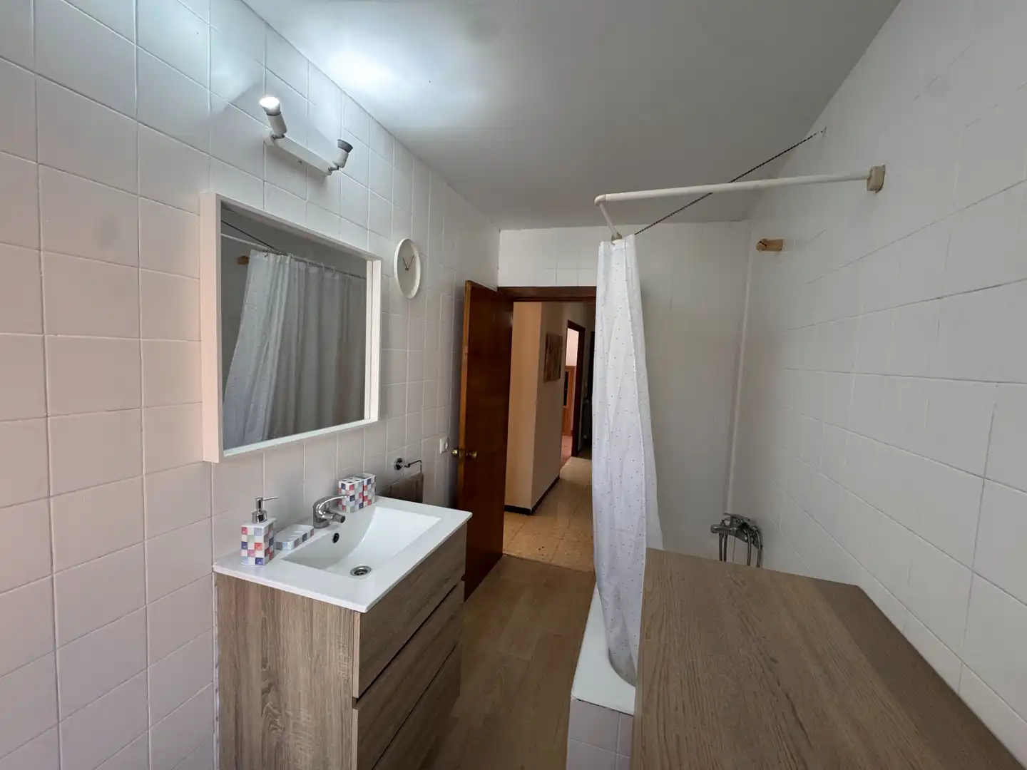 Bathroom of Flat for sale in Lena  with Heating, Terrace and Oven
