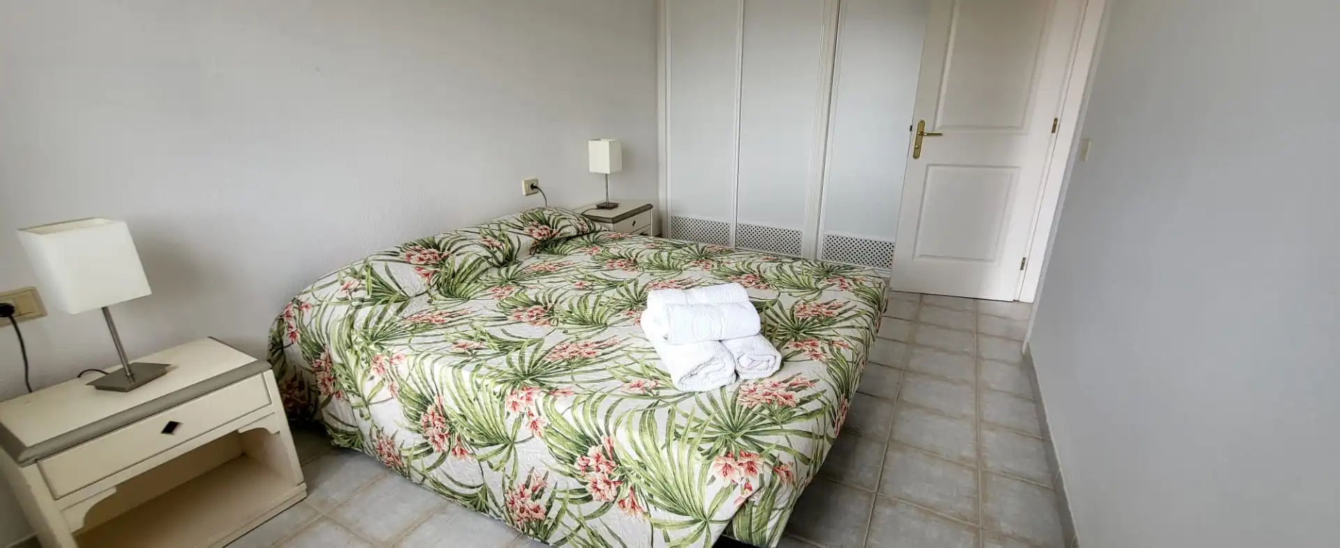 Habitación de Apartamento en venta en Arona con Jardín privado, Terraza y Trastero