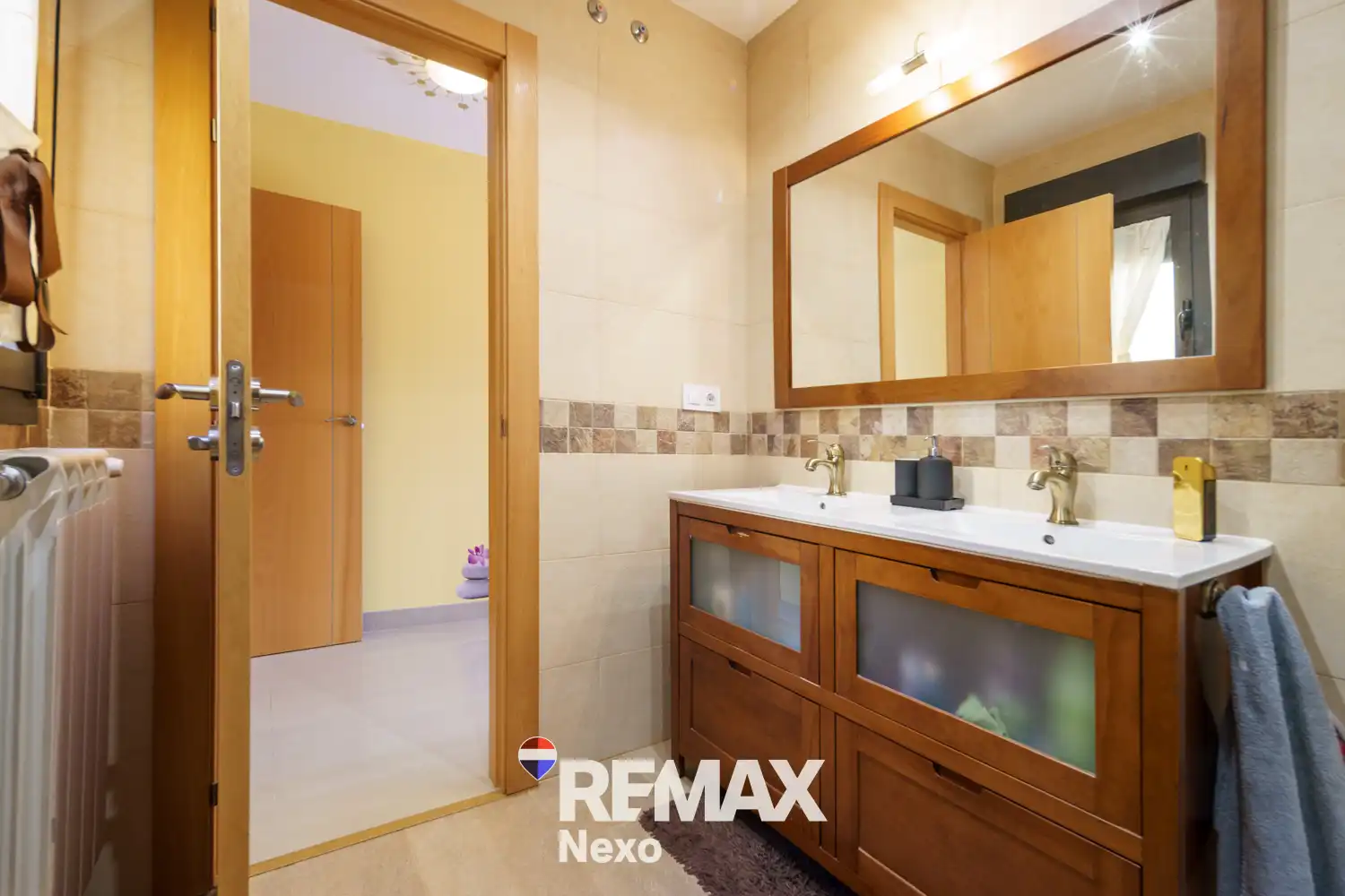 Baño de Casa adosada en venta en Cigales con Calefacción, Jardín privado y Terraza