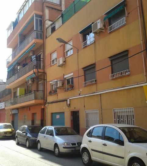Foto 2 de Piso en venta en Carrer de la Mina, Llefià, Badalona