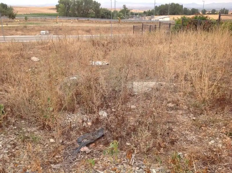 Residential land for sale in Cirueña