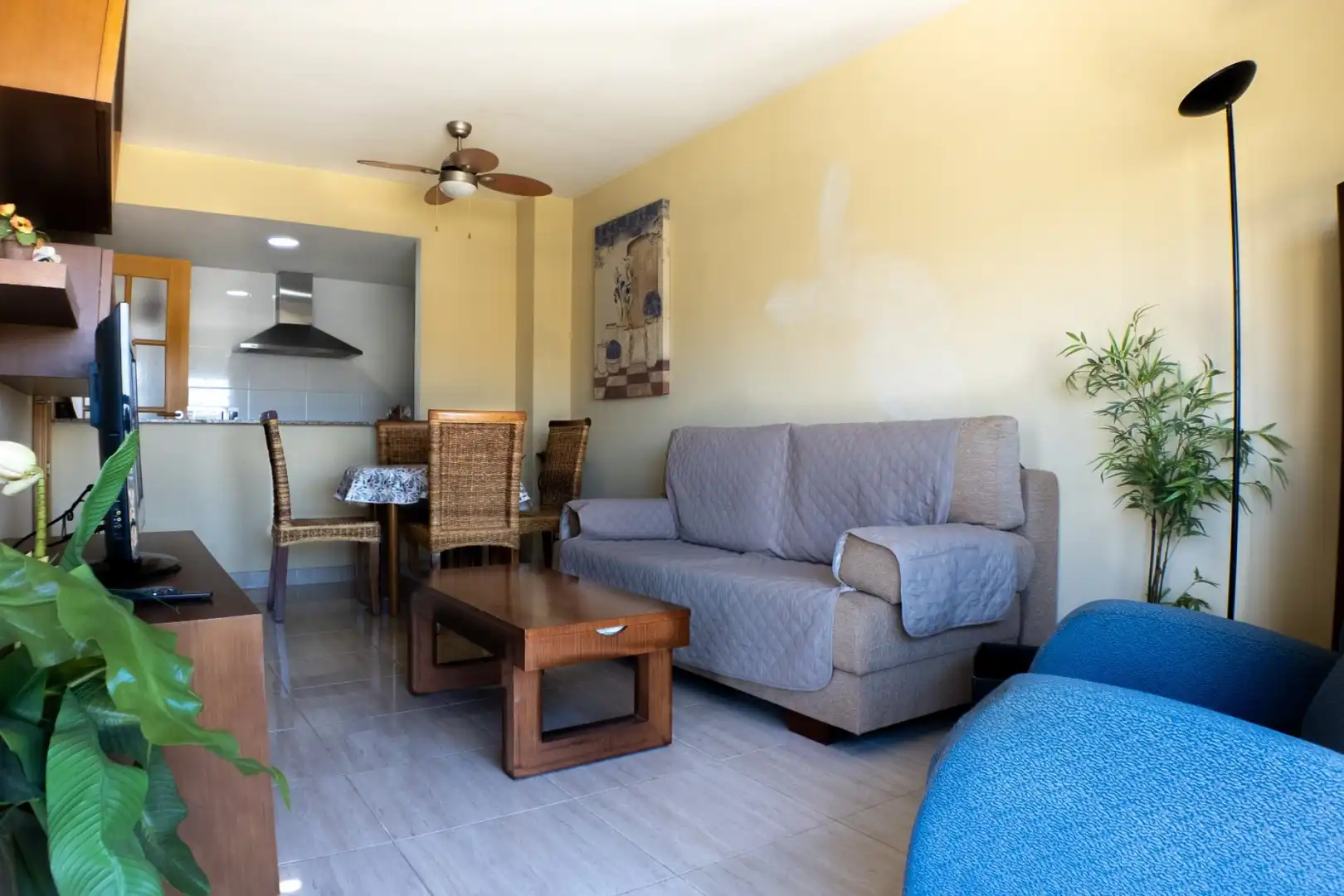 Wohnzimmer von Wohnung zum Verkauf in Villajoyosa / La Vila Joiosa mit Klimaanlage, Heizung und Privatgarten