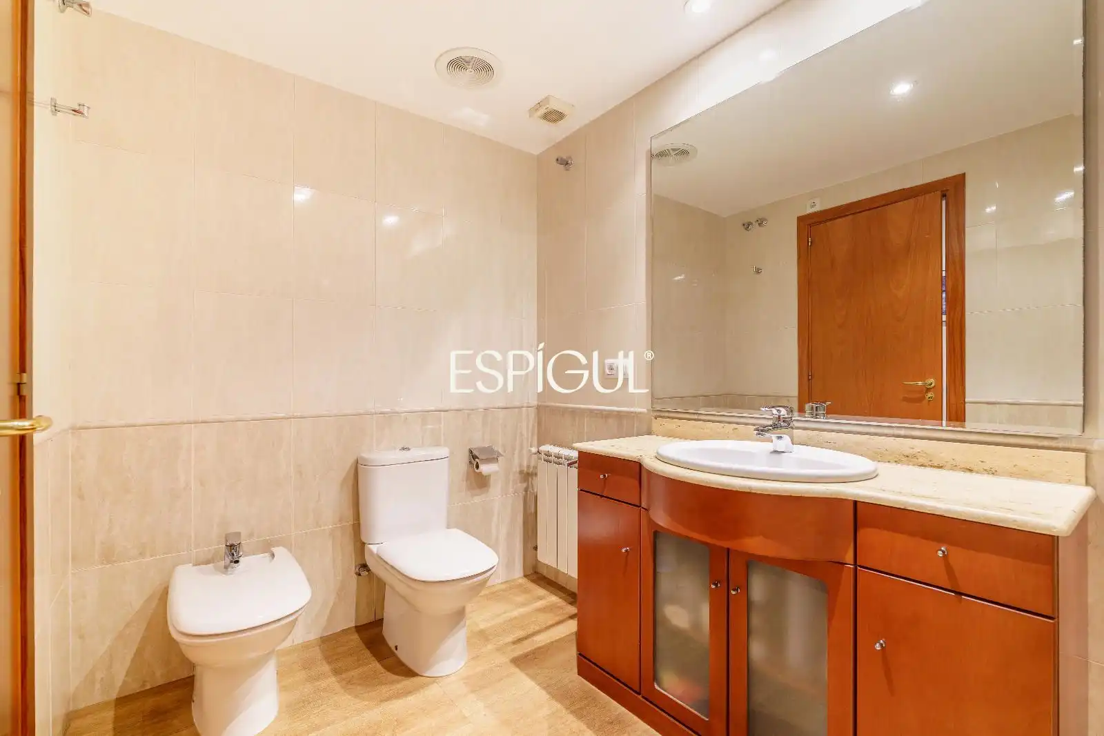 Bathroom of Flat for sale in Caldes de Malavella  with Air Conditioner, Heating and Terrace