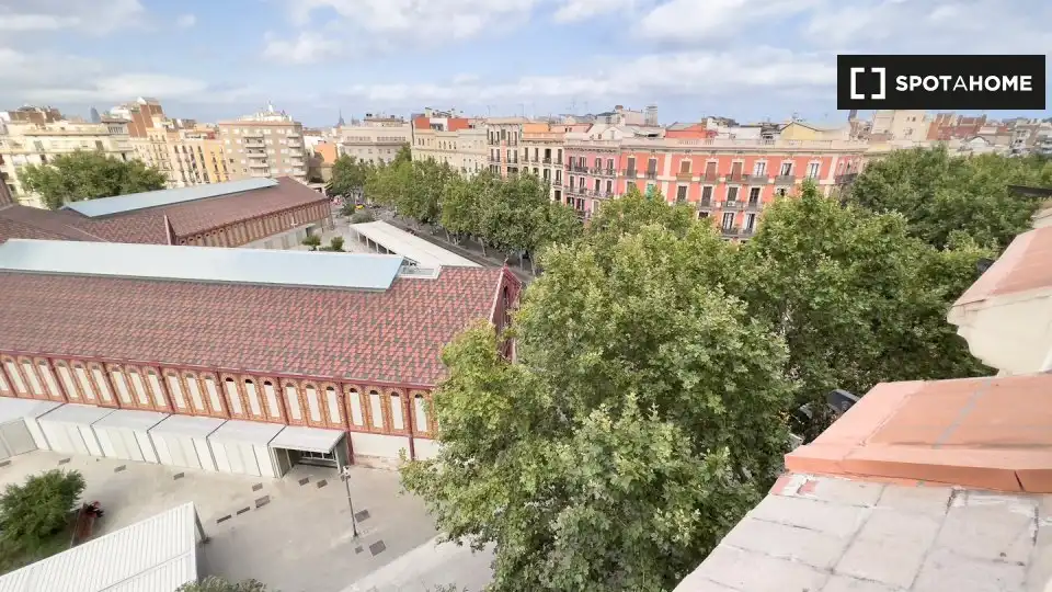 Flat with terrace to rent in Eixample, imagen 3