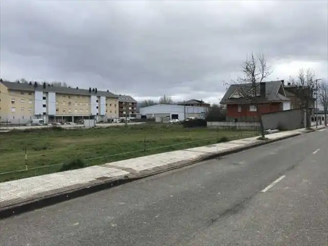 Terreni e lotti in vendita a Cacabelos