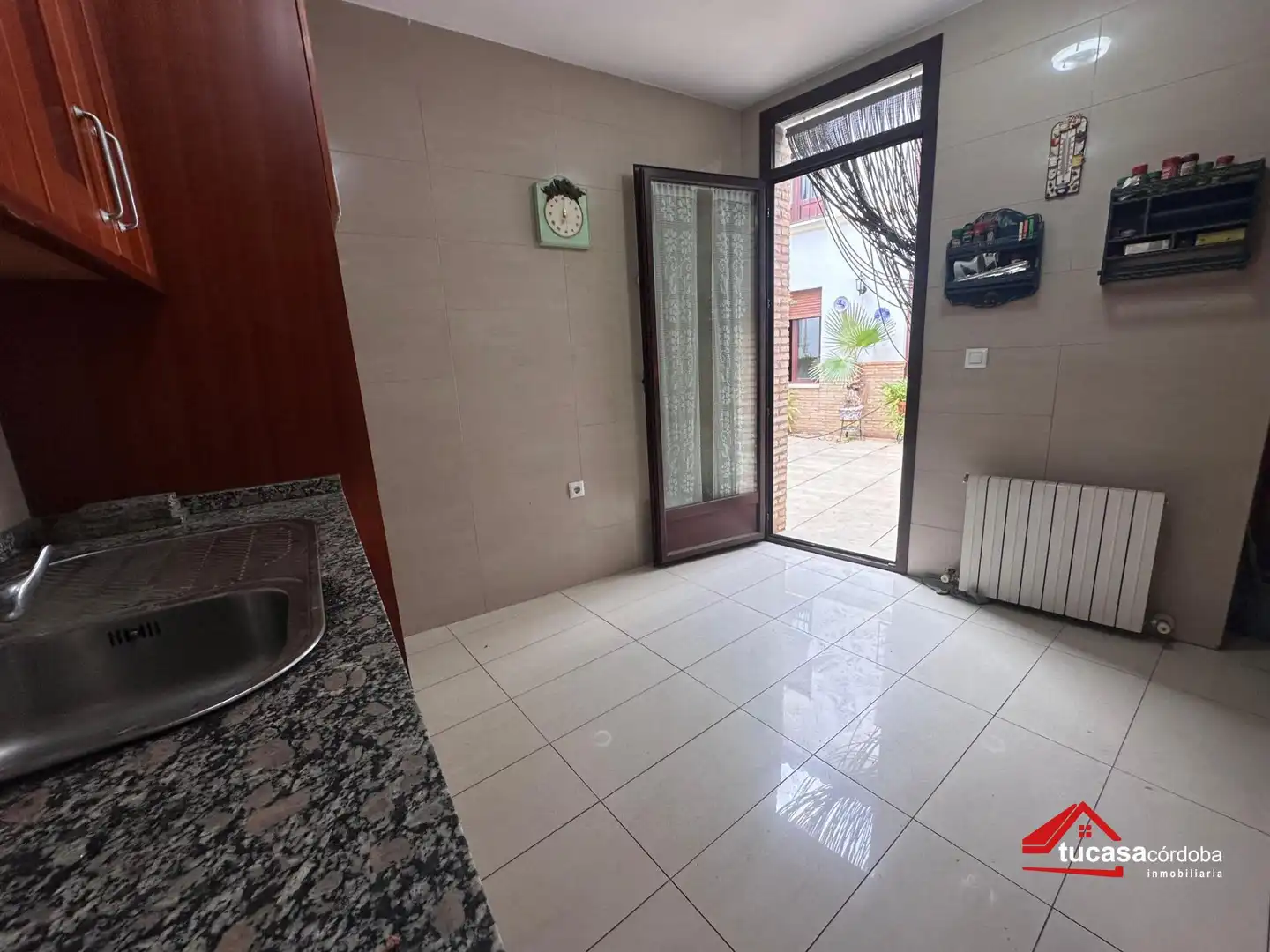 Cocina de Planta baja en venta en Córdoba con Parquet y Terraza