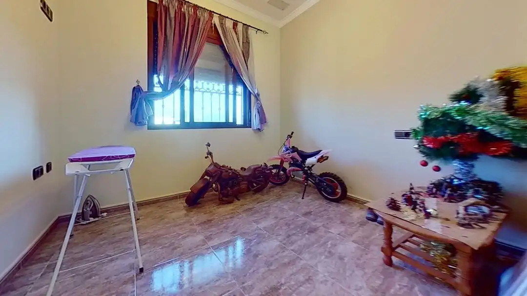 Casa o chalet en venta en Elche / Elx con Aire acondicionado, Calefacción y Jardín privado