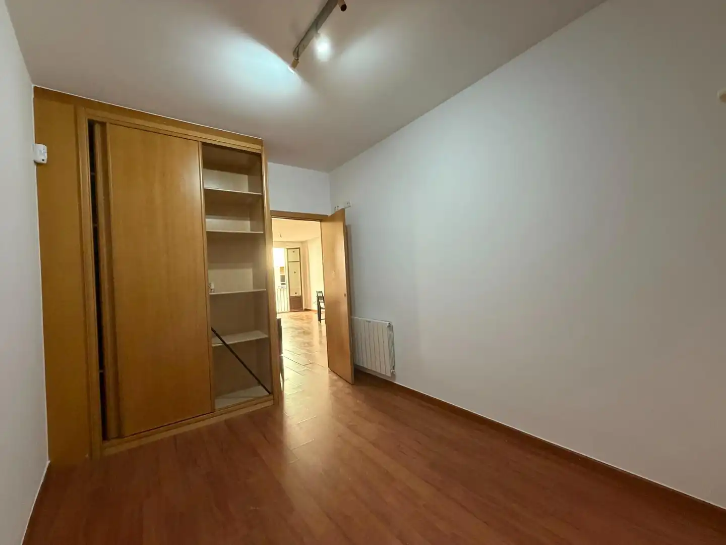 Habitación de Piso en venta en Castelló d'Empúries con Parquet y Trastero