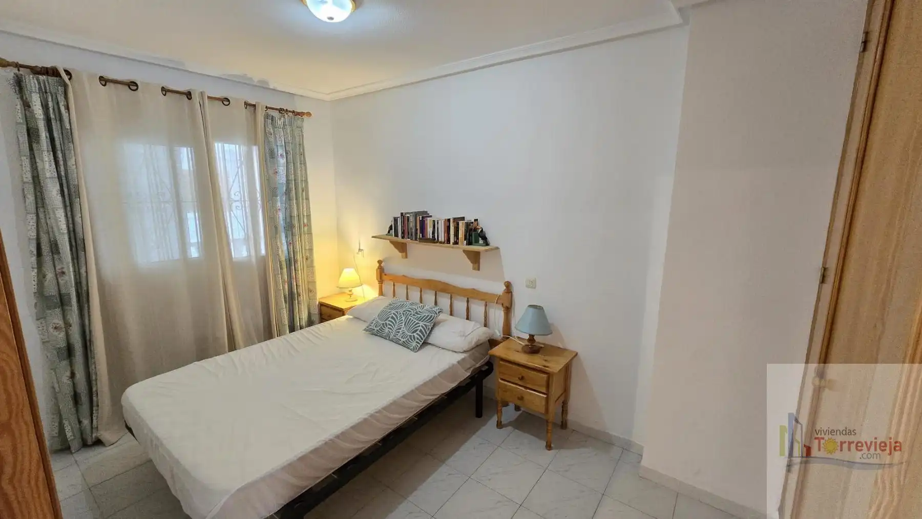 Schlafzimmer von Wohnungen zum Verkauf in Torrevieja mit Klimaanlage, Terrasse und Abstellraum