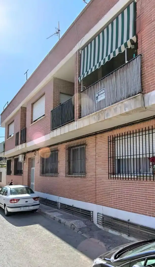 Vista exterior de Piso en venta en Murcia
