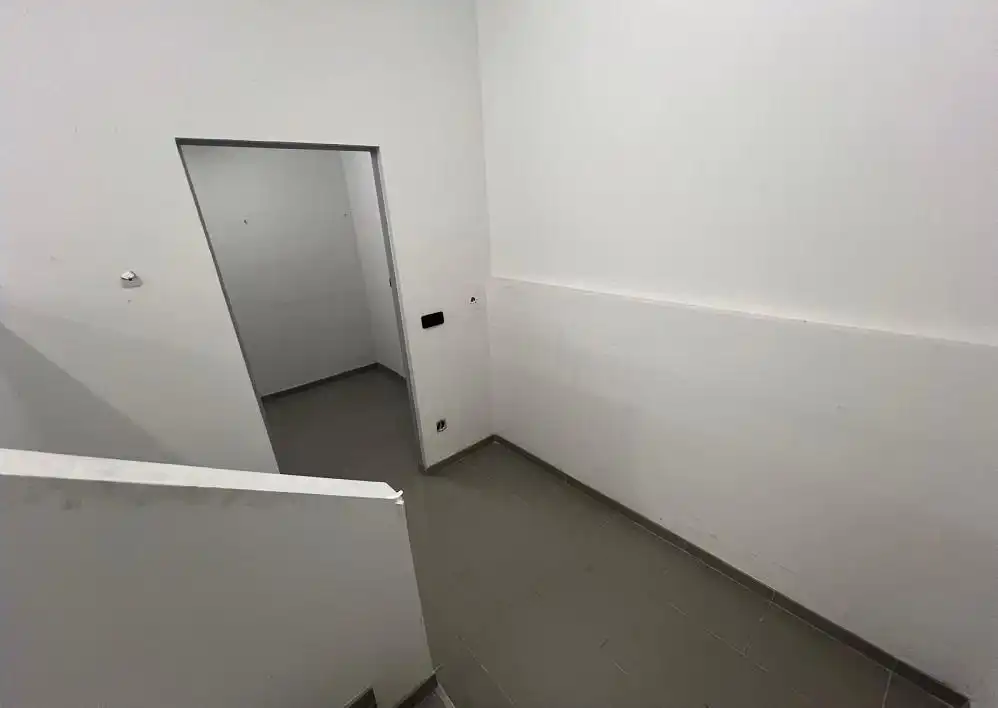 Business premises for sale in Avenida de Levante 232, imagen 6