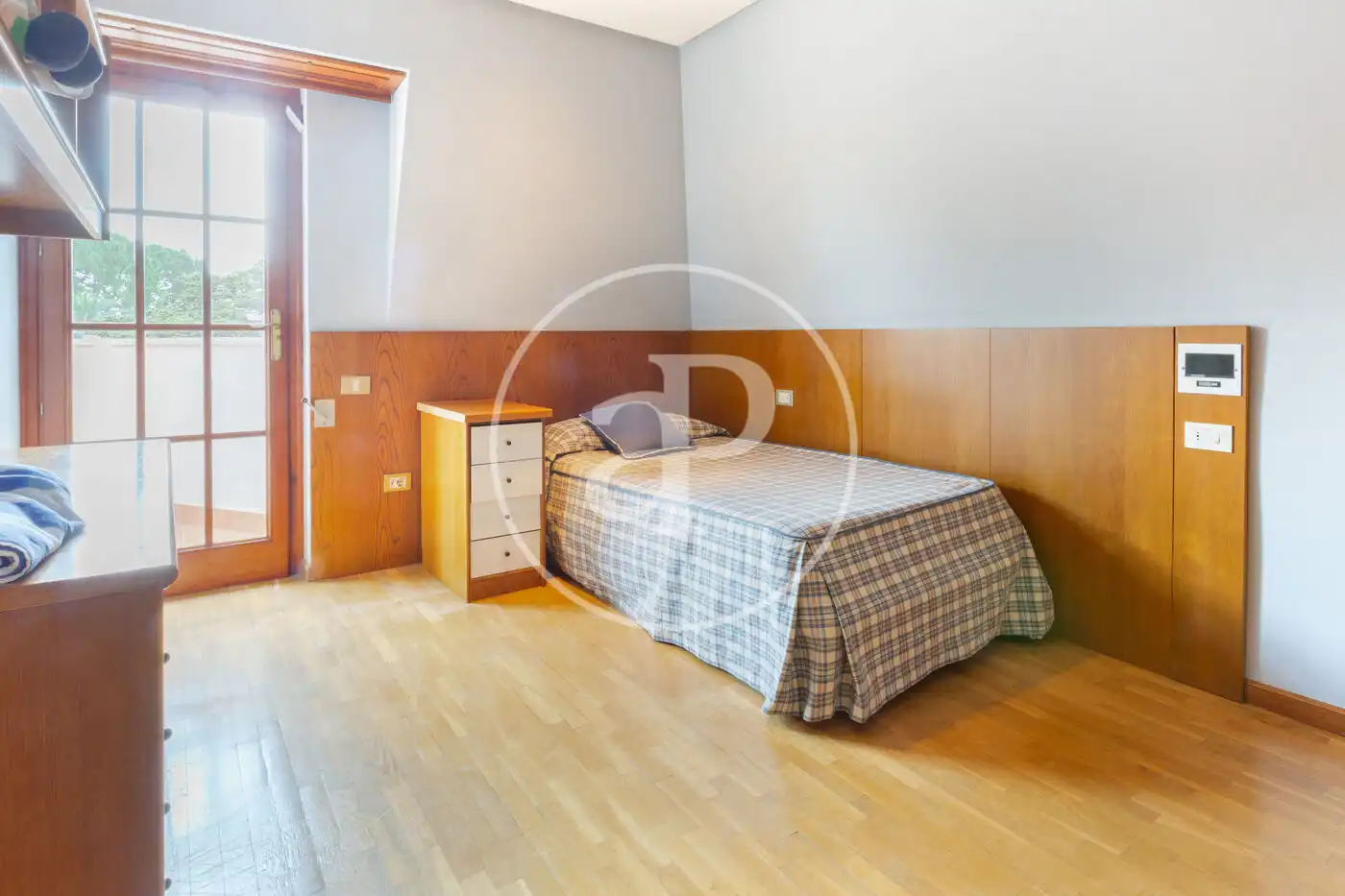 Habitación de Casa o chalet en venta en Paterna con Aire acondicionado, Calefacción y Jardín privado